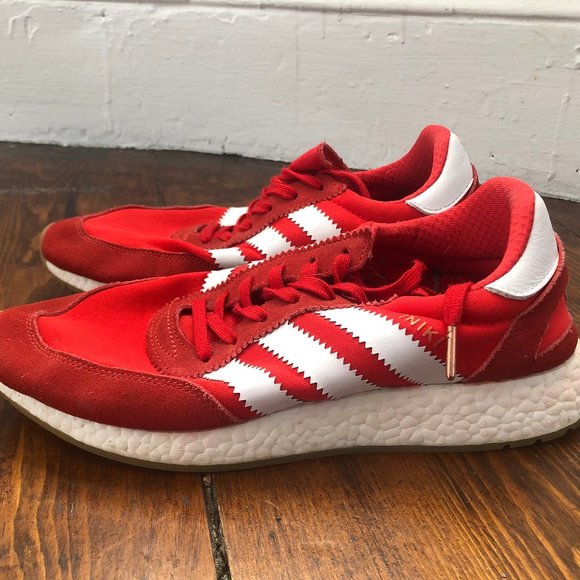iniki red